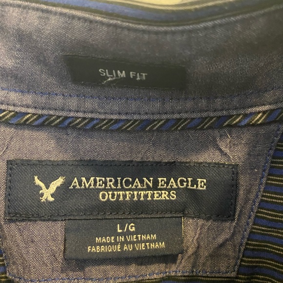 Men’s button up American Eagle shirt blue - Picture 3 of 3